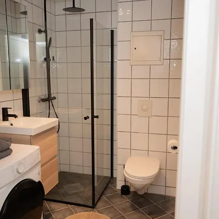 Modern Apt, Near Centre , Walking Distance Stavanger